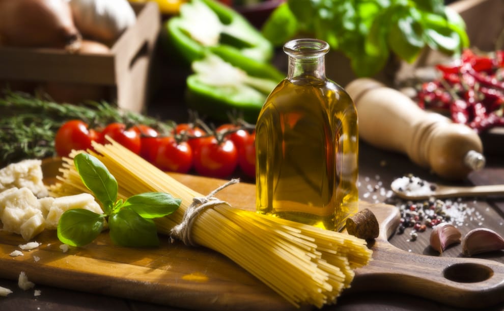 Come l’Olio di Calabria IGP impreziosisce la dieta mediterranea