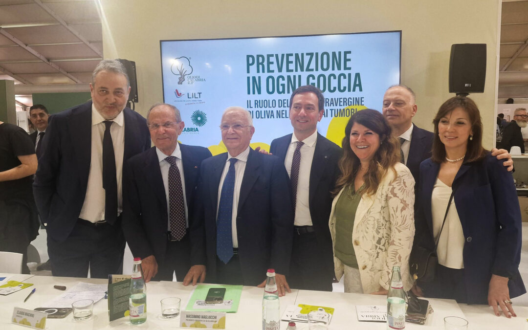 “Prevenzione in ogni goccia”, al Sol di Vinitaly l’olio di Calabria Igp protagonista insieme alla Lilt ed importanti ospiti